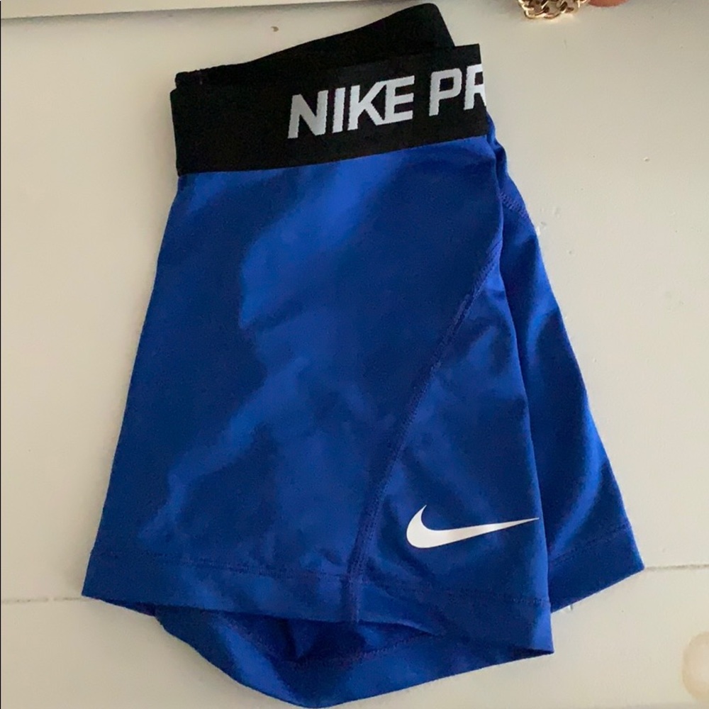 nike pro shorts